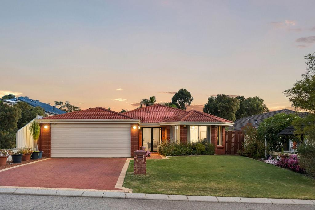 36 Clydebank Cres, Kinross, WA 6028