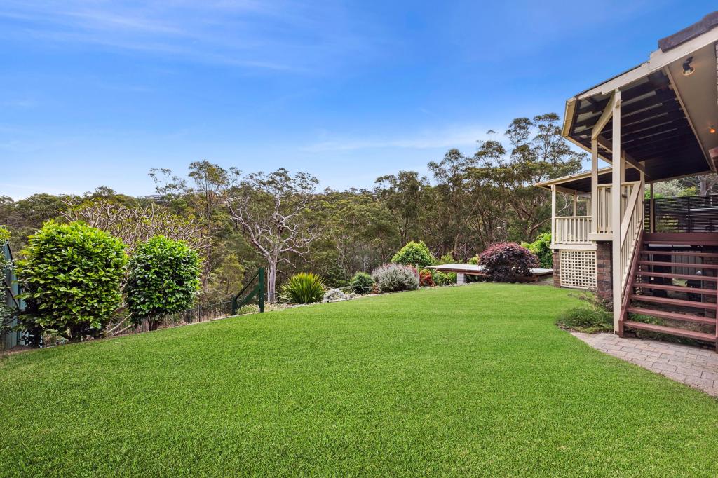 11 Melaleuca Pl, Alfords Point, NSW 2234