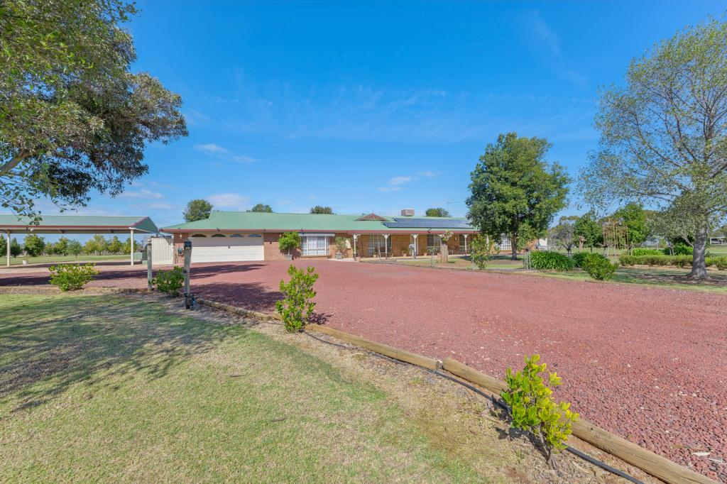 3 Timor Rd, Robinvale, VIC 3549