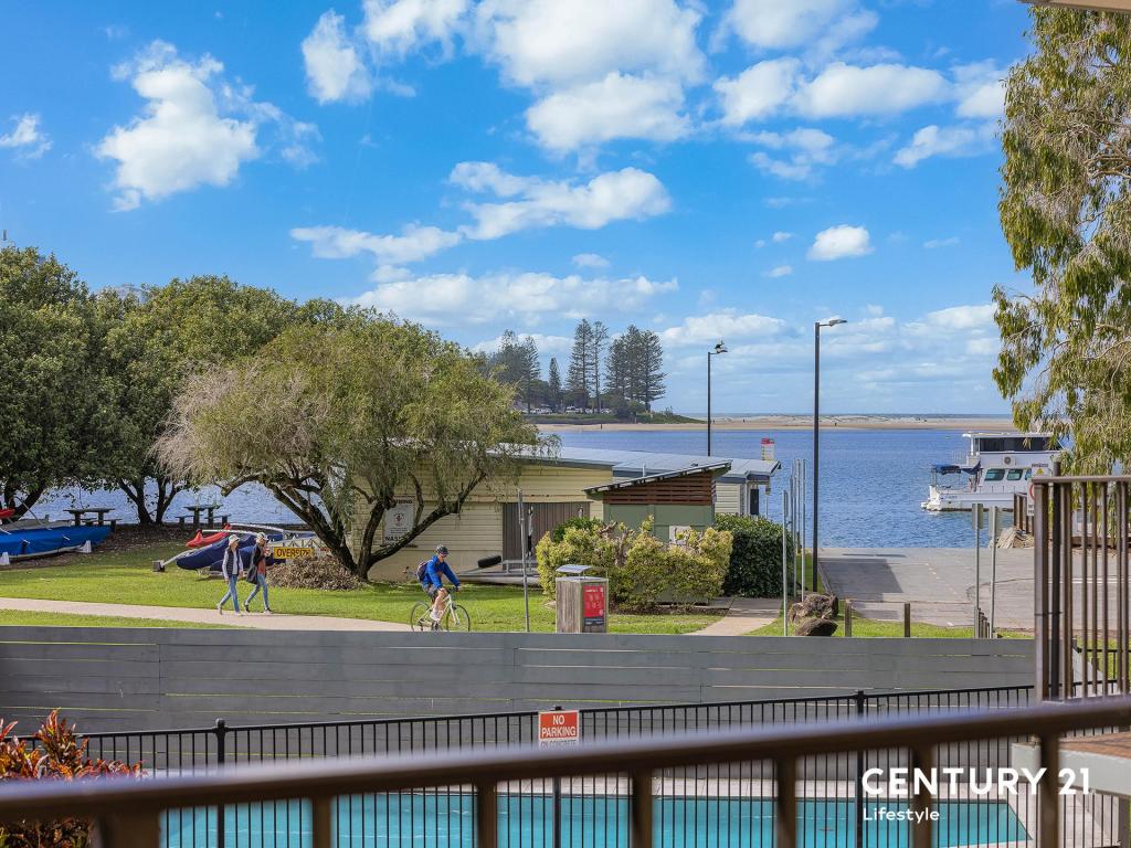 2 Landsborough Pde, Golden Beach, QLD 4551