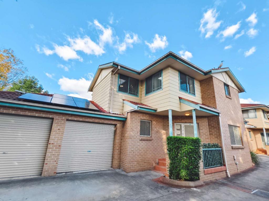 2/17 Lansdowne St, Merrylands, NSW 2160