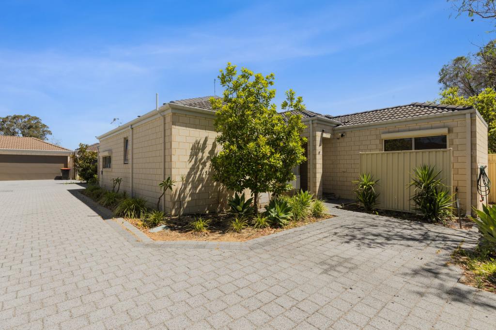 9/10 Pine Ct, Kelmscott, WA 6111