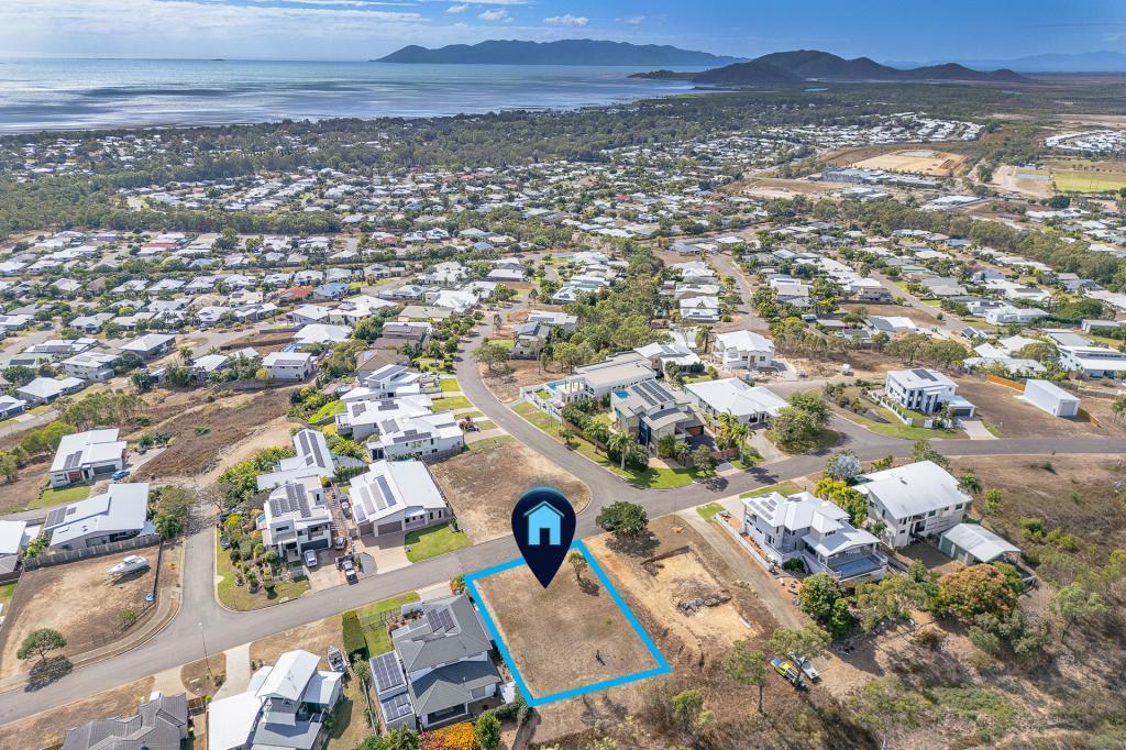 101 Goicoechea Dr, Bushland Beach, QLD 4818