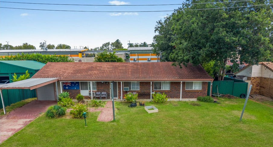 8 Cameron St, Redbank Plains, QLD 4301