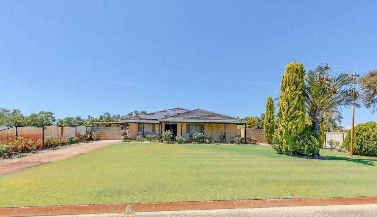 215 Station St, East Cannington, WA 6107