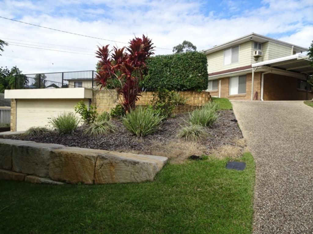 9 Grounds St, Yeronga, QLD 4104