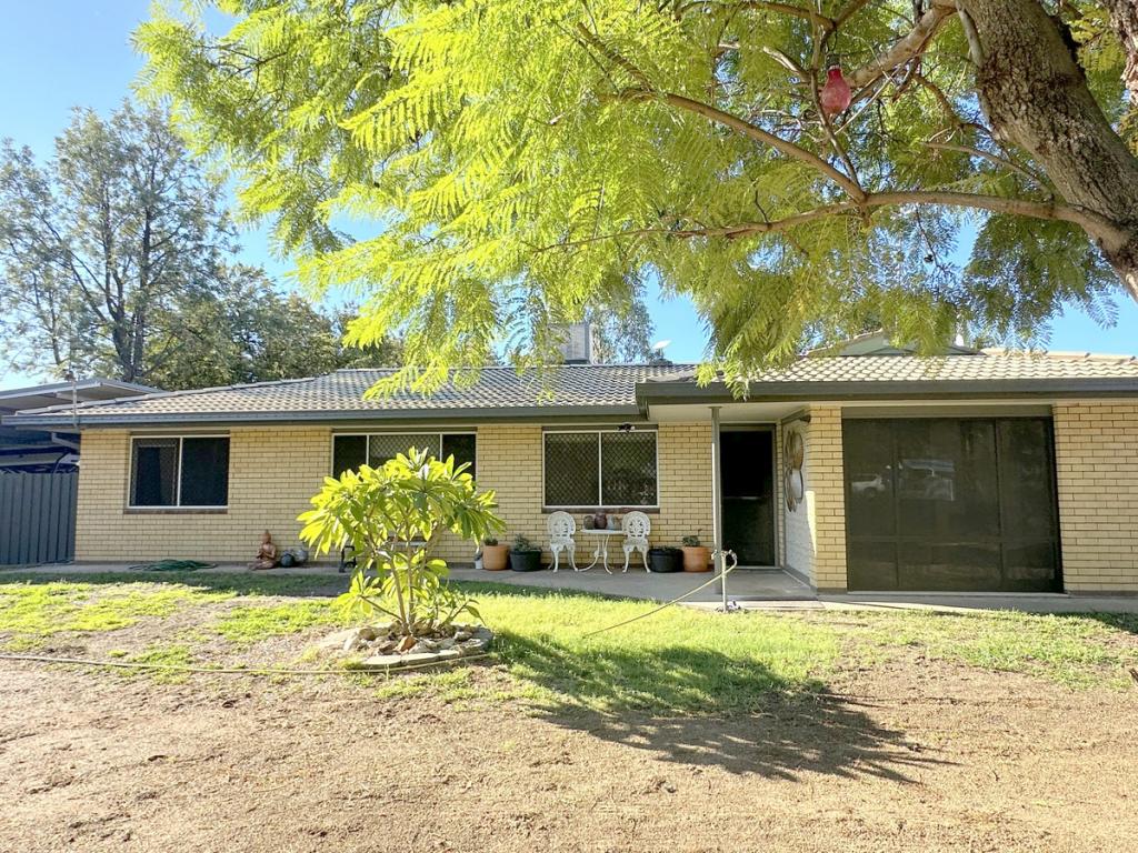 113 Greenbah Rd, Moree, NSW 2400