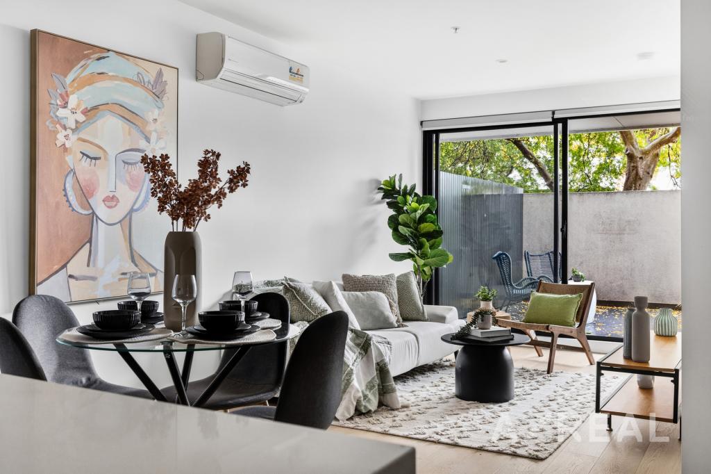 2/10 BROMHAM PL, RICHMOND, VIC 3121