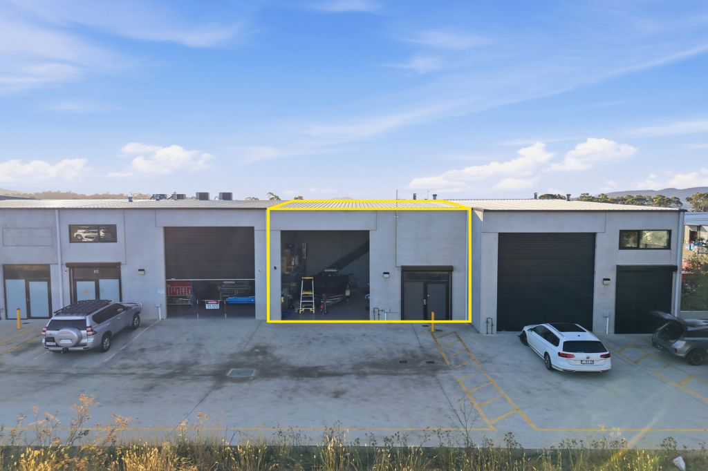 14/15 STANTON PL, CAMBRIDGE, TAS 7170
