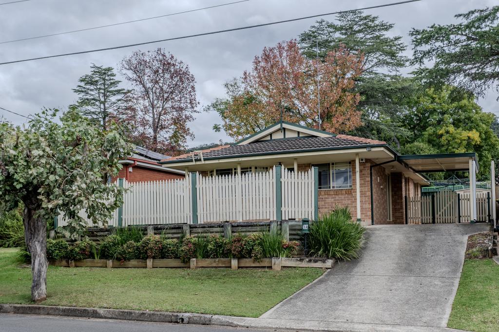 1a Glen Rd, Emu Heights, NSW 2750