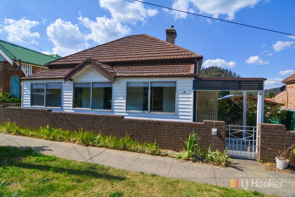 4 Read Ave, Lithgow, NSW 2790