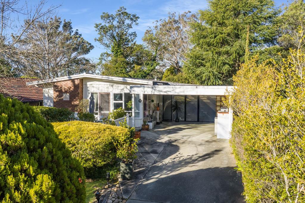 42 Oxley Dr, Mittagong, NSW 2575