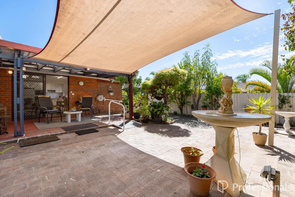 4/19 CAVENDISH WAY, PARKWOOD, WA 6147