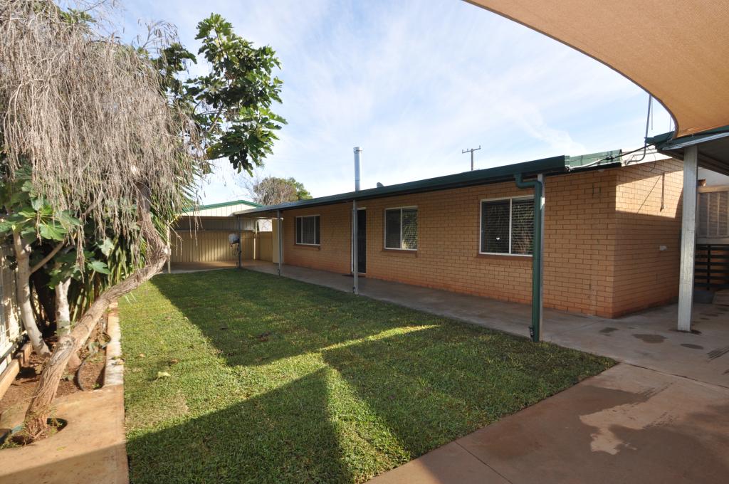 33 Mathews St, Cobar, NSW 2835