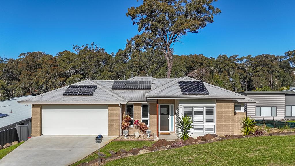 12 CURRAWONG CRES, MALUA BAY, NSW 2536