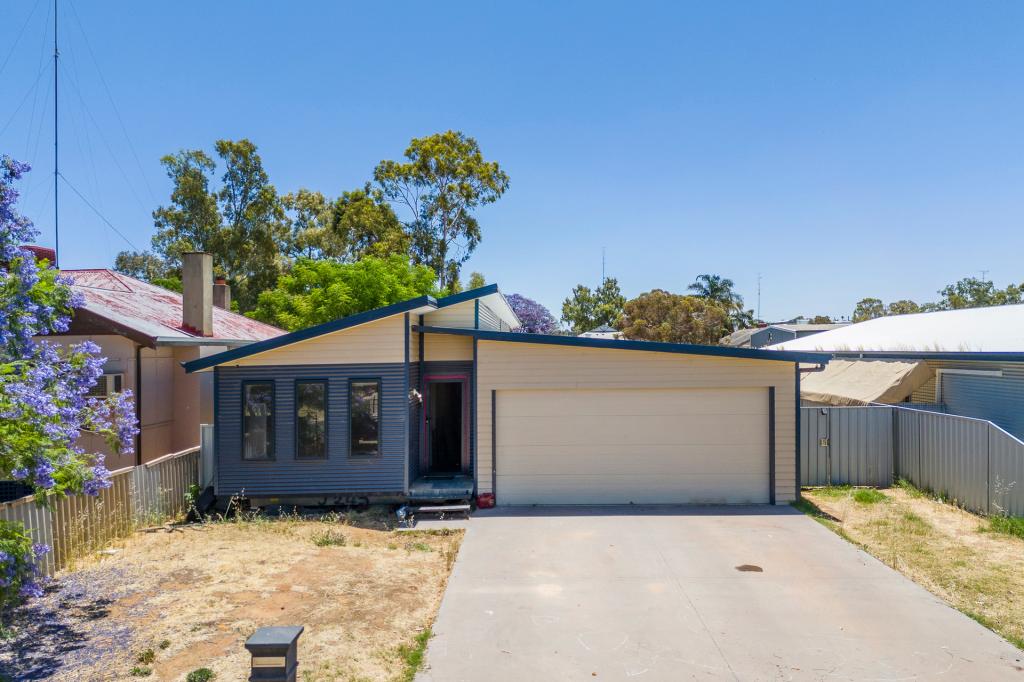 146 Chidlow St E, Northam, WA 6401