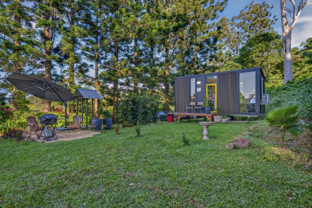 353 Western Ave, Montville, QLD 4560