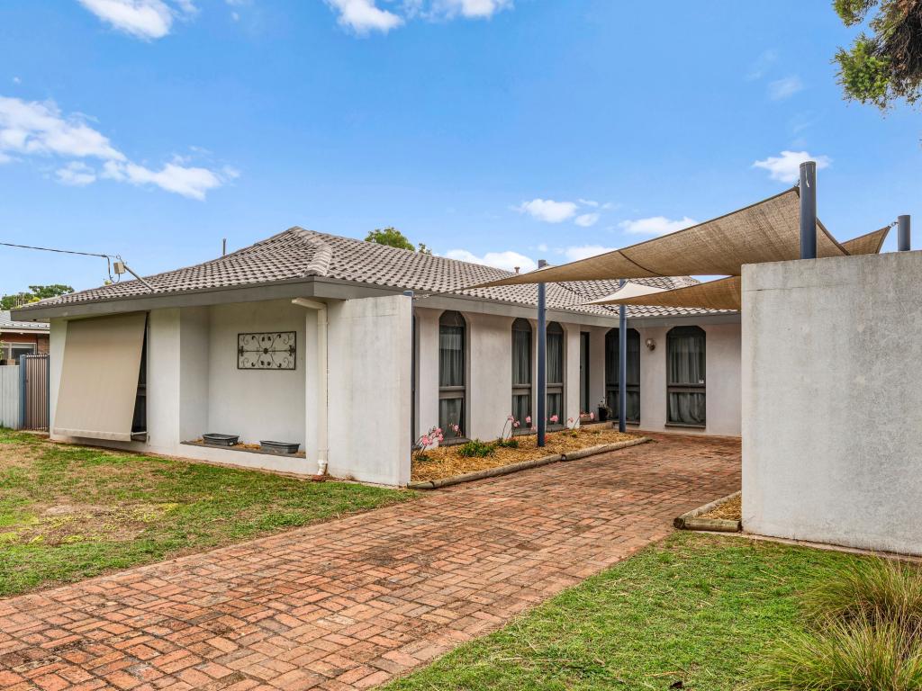 136 Clarke St, Benalla, VIC 3672