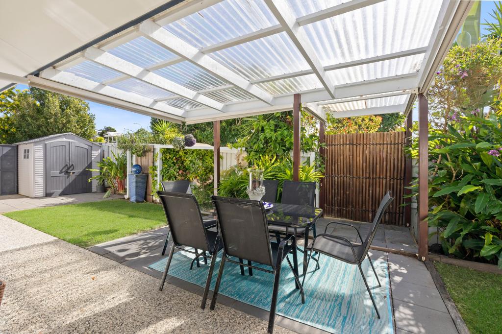 1/1 WOODSWALLOW CRES, BLI BLI, QLD 4560