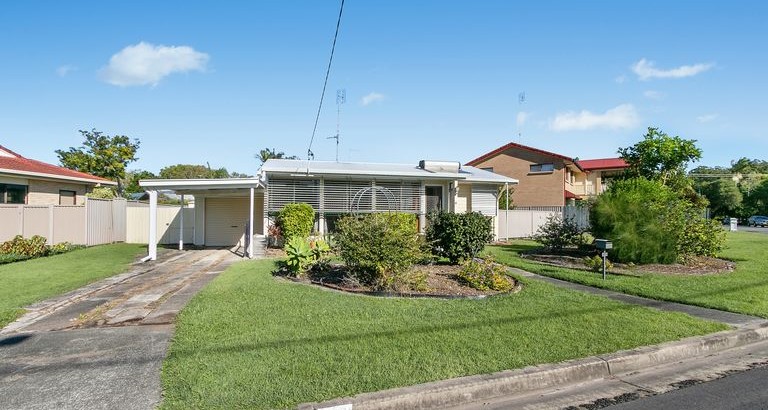 6 Sunset Bvd, Tweed Heads West, NSW 2485