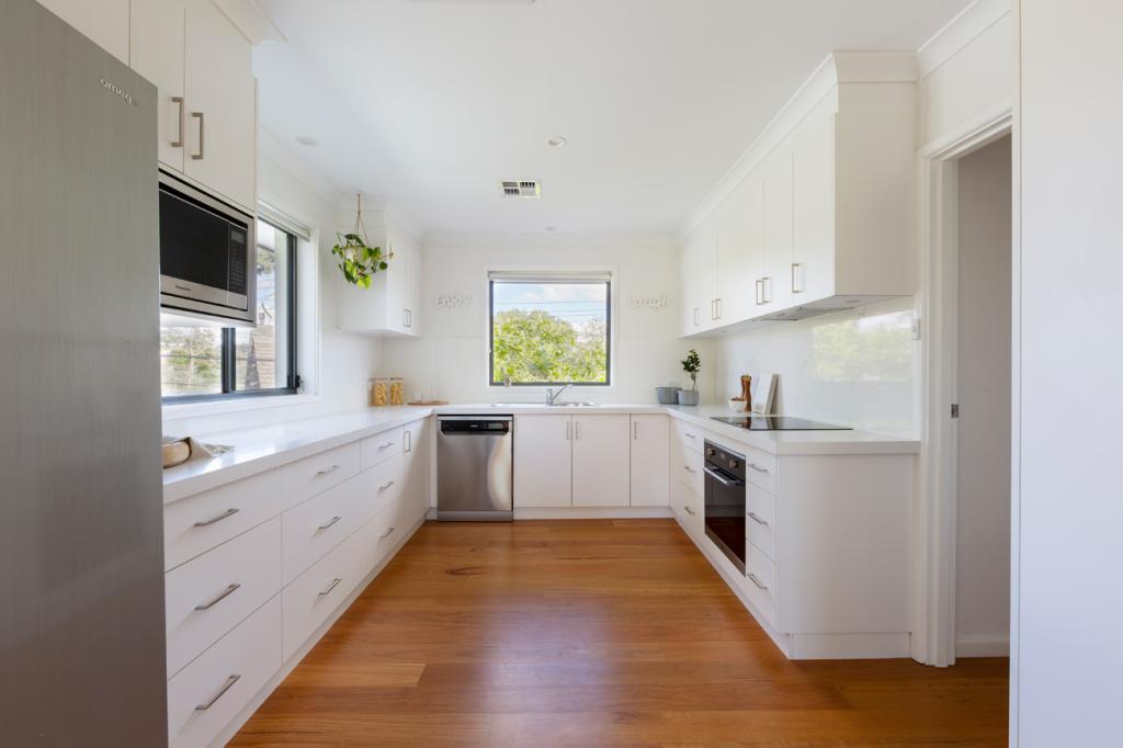 3 Gillies St, Curtin, ACT 2605