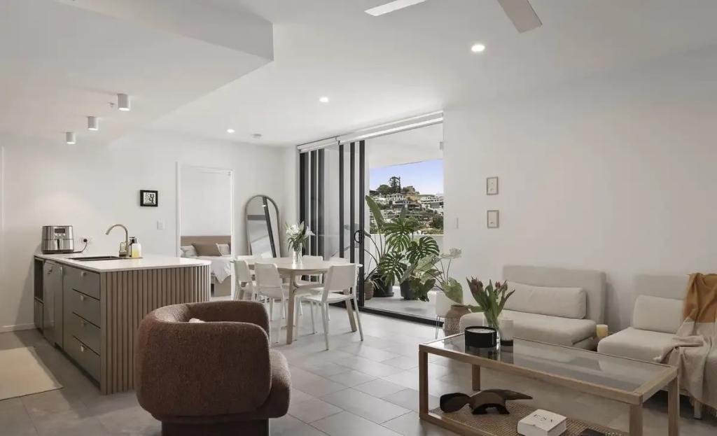 266/21 AGNES ST, ALBION, QLD 4010