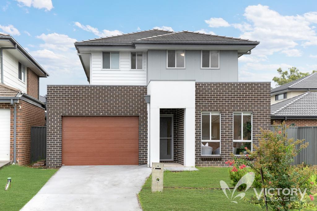 4 AUBUSSON ST, MARSDEN PARK, NSW 2765