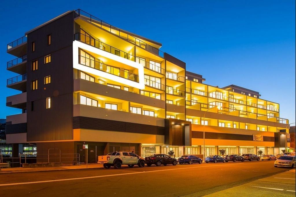 410/6-8 Pine Tree Lane, Terrigal, NSW 2260