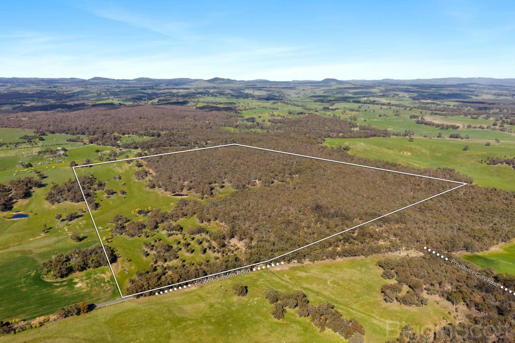 595 Providence Gully Rd, Yandoit Hills, VIC 3461