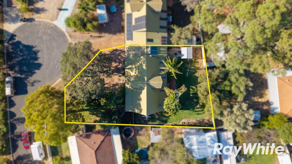 2 Lorikeet Ct, Greenfields, WA 6210