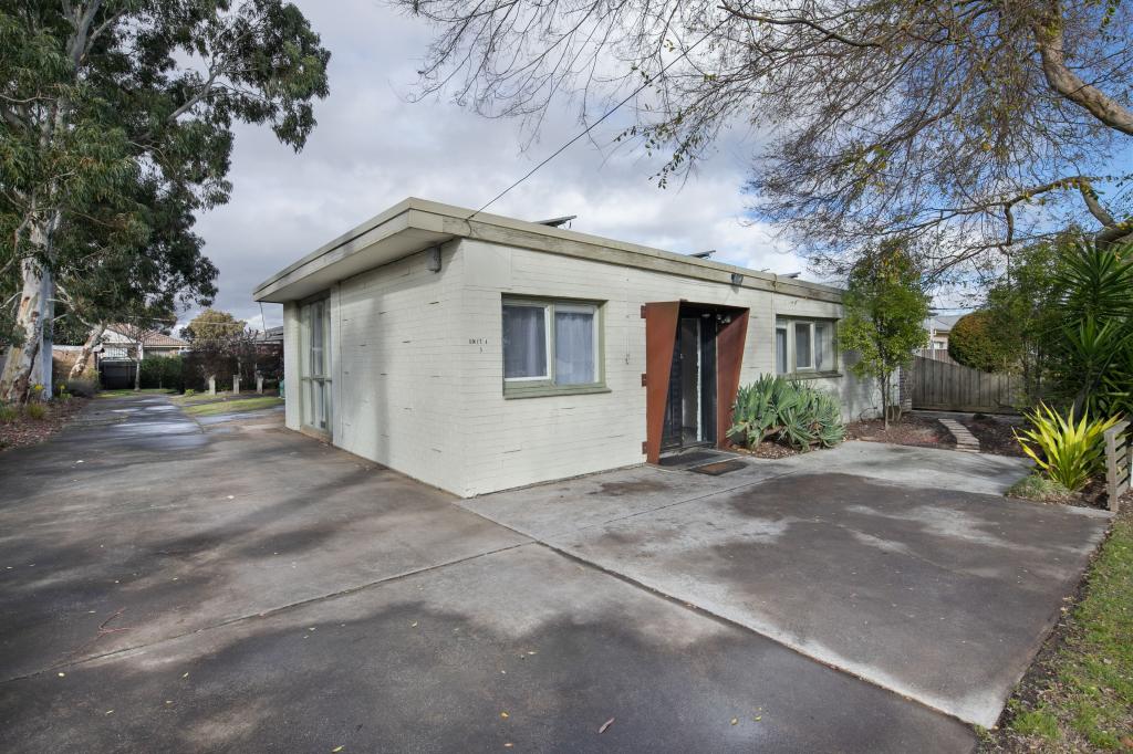 4/5 Munro St, Alfredton, VIC 3350