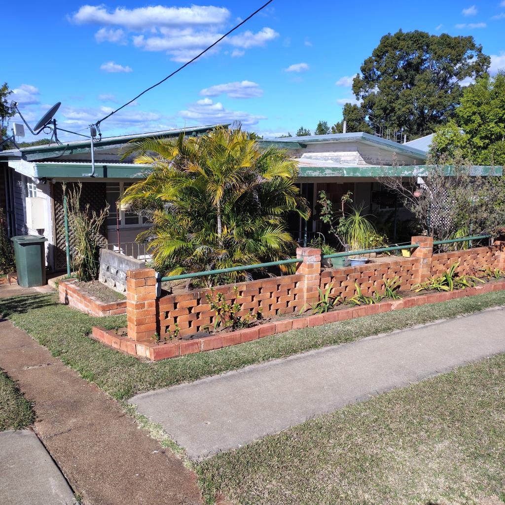 31 Golden Spur St, Eidsvold, QLD 4627