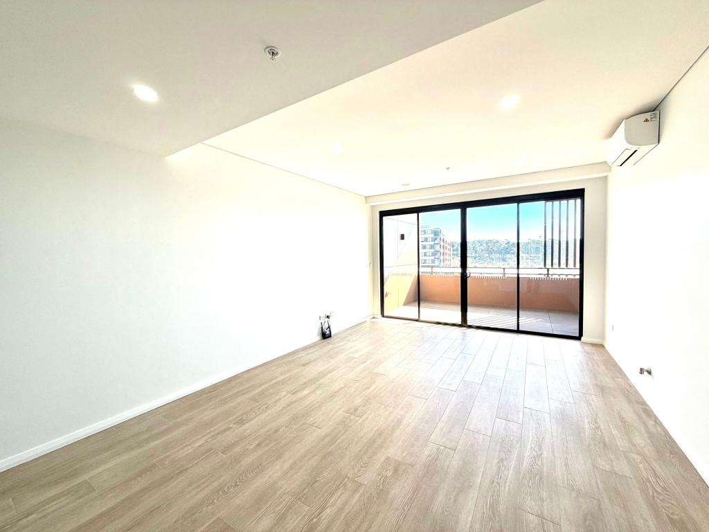 310/20A HASLUCK ST, ROUSE HILL, NSW 2155