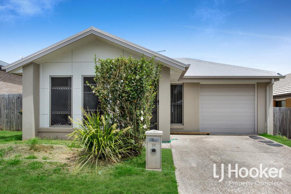 19 ROSEWOOD CCT, YARRABILBA, QLD 4207