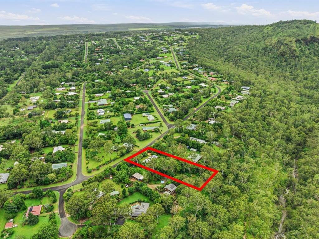 42 Rankine Dr, Tolga, QLD 4882