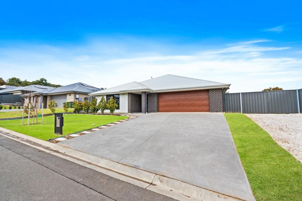 4 Mertz Pl, Meadows, SA 5201