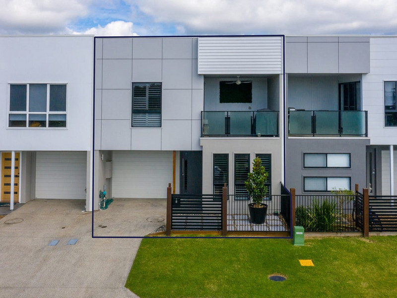 8 Burnet Cct, Baringa, QLD 4551