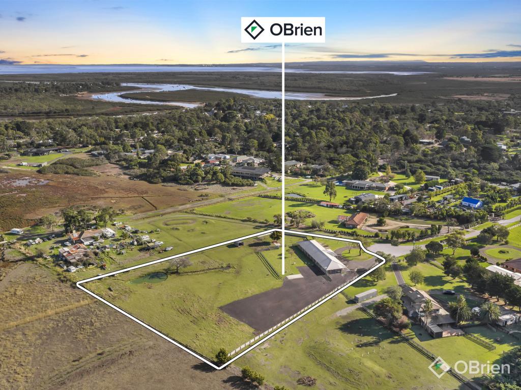 4 Pivato Ct, Cannons Creek, VIC 3977