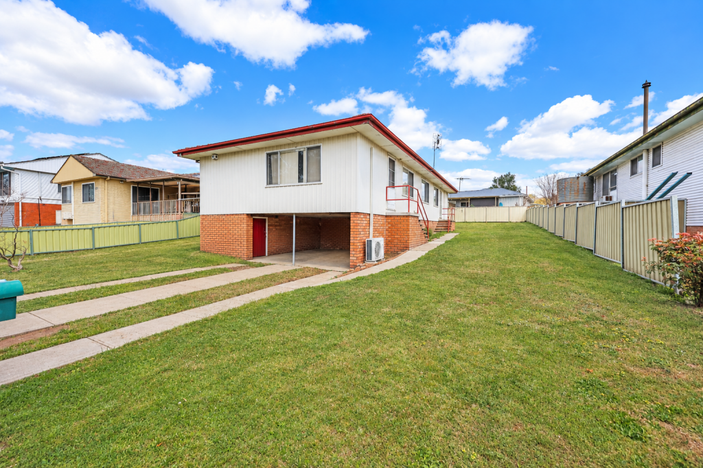 22 Ruth White Ave, Muswellbrook, NSW 2333
