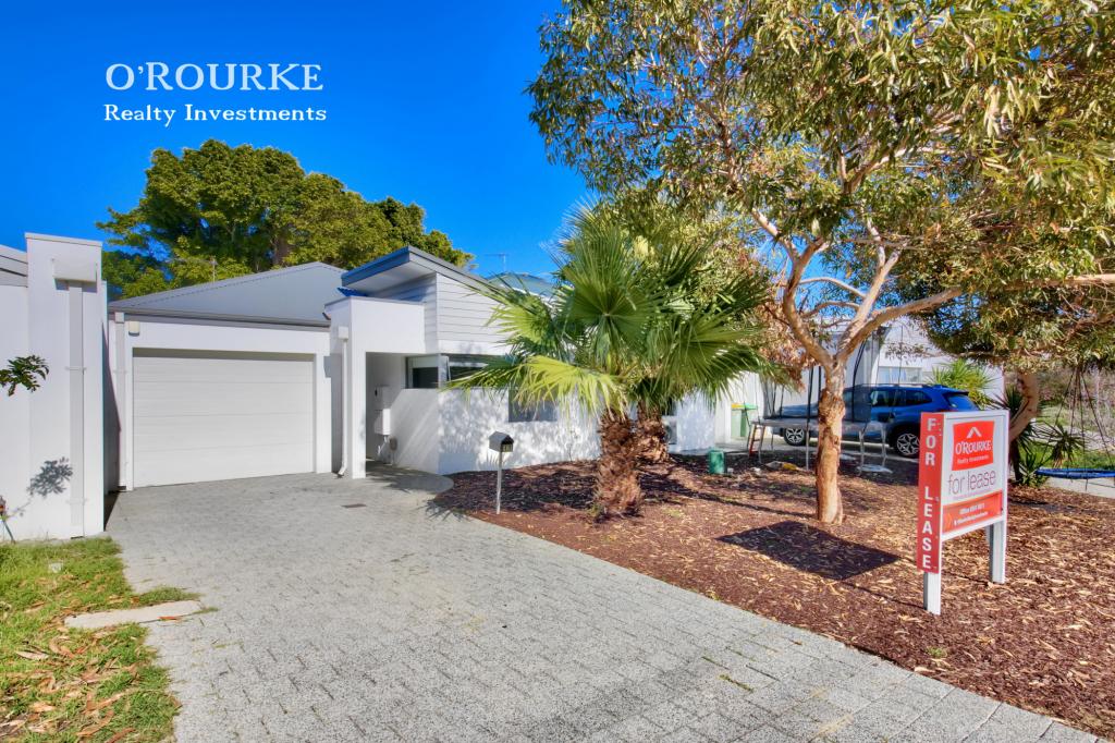 17 Ozone Pde, Trigg, WA 6029