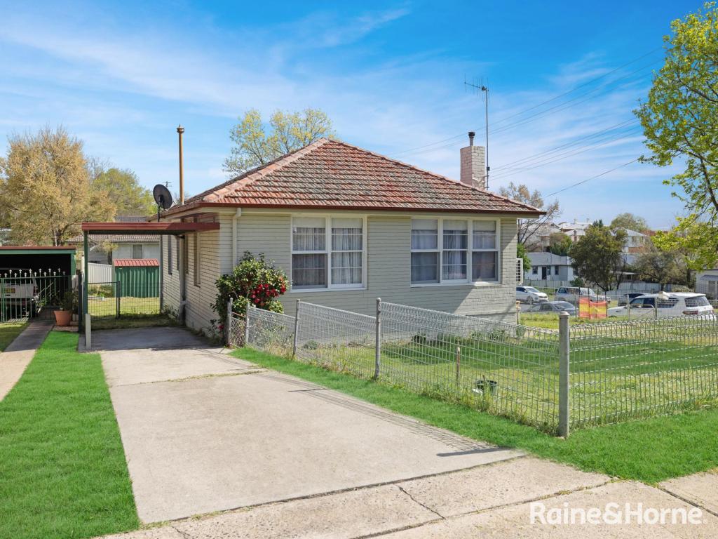 438 Howick St, West Bathurst, NSW 2795