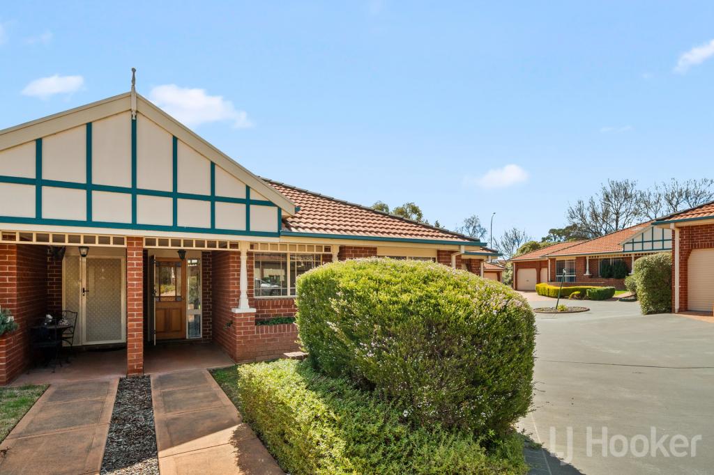 11/1-3 Forest Dr, Jerrabomberra, NSW 2619