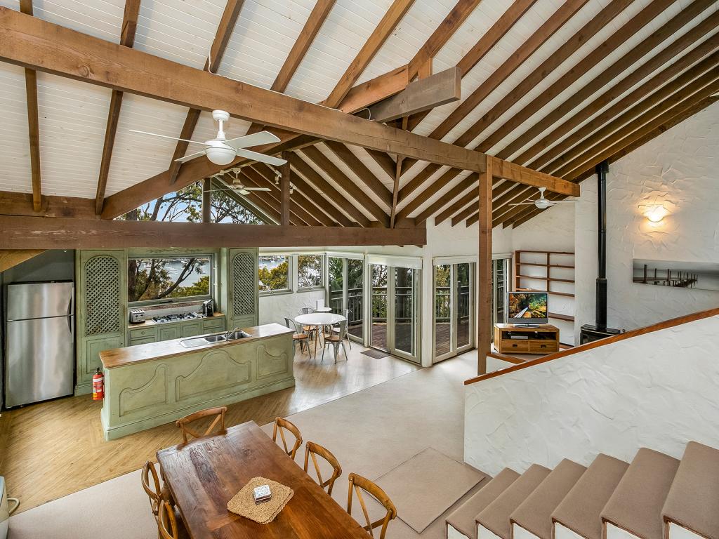 19a Beauty Dr, Whale Beach, NSW 2107
