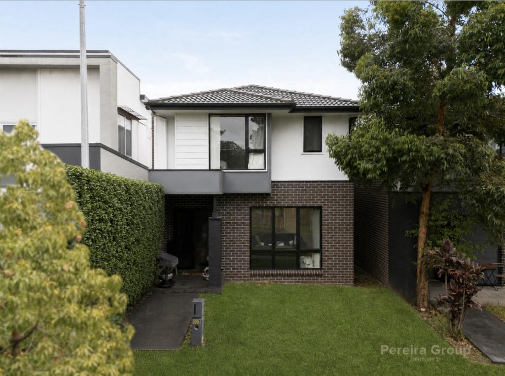 102 EDMONDSON AVE, AUSTRAL, NSW 2179
