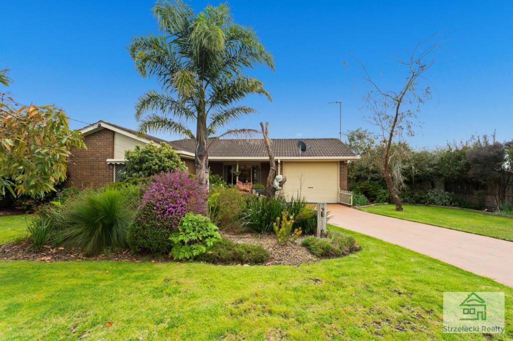 17 CROSS ST, TRAFALGAR, VIC 3824