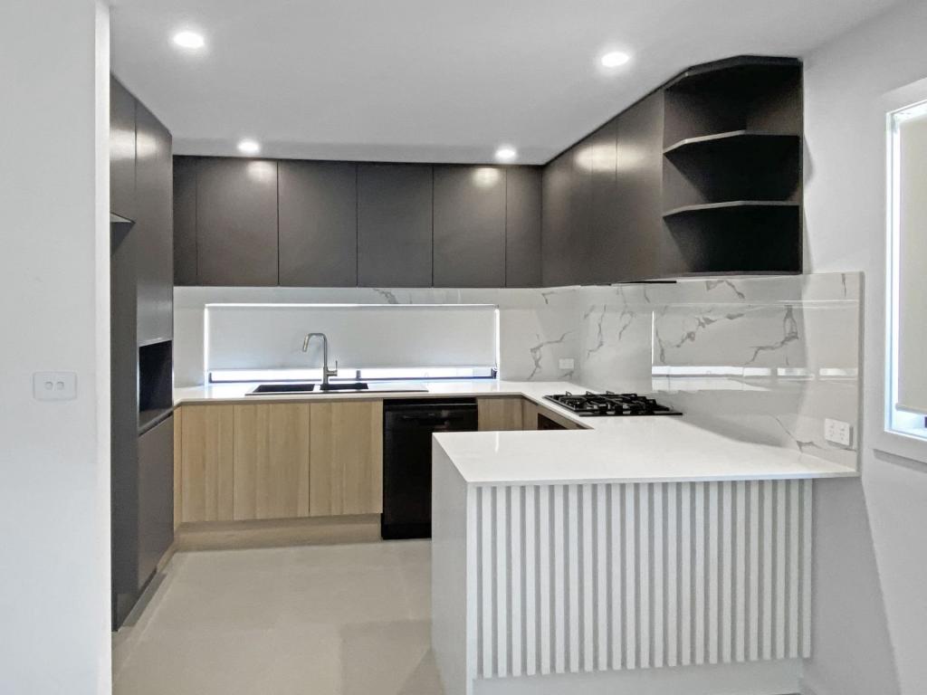 7/4 Taylor Rd, Albion Park, NSW 2527