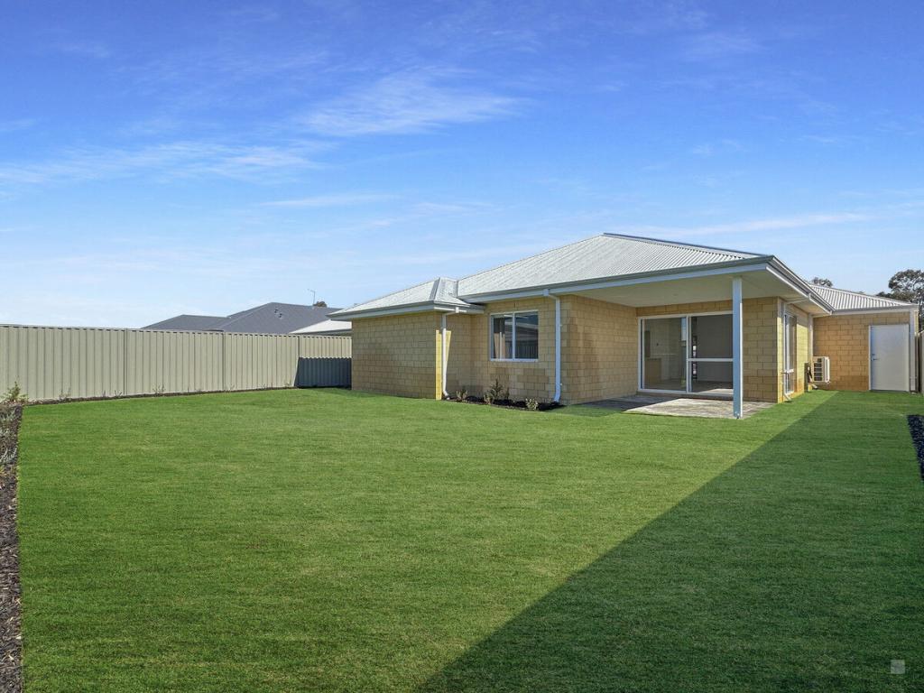 3 Pistachio Gr, South Yunderup, WA 6208