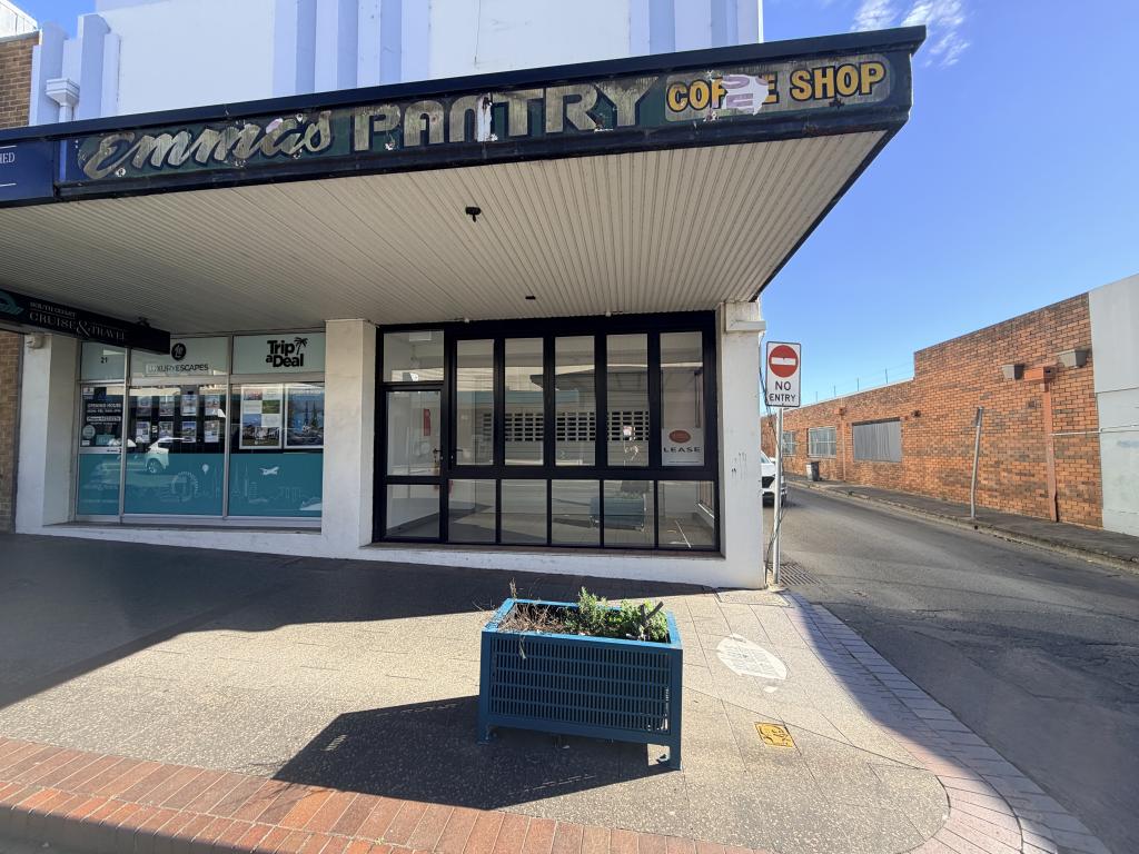 2/21 Kinghorne St, Nowra, NSW 2541