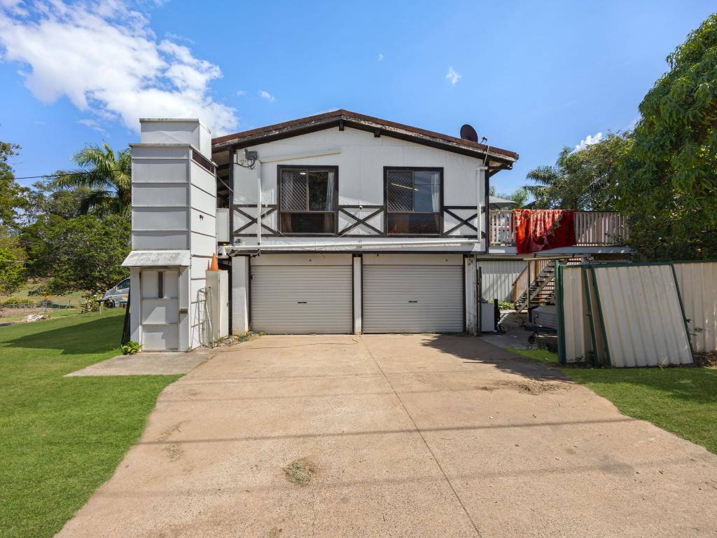 12 Lorrikeet St, Bundamba, QLD 4304