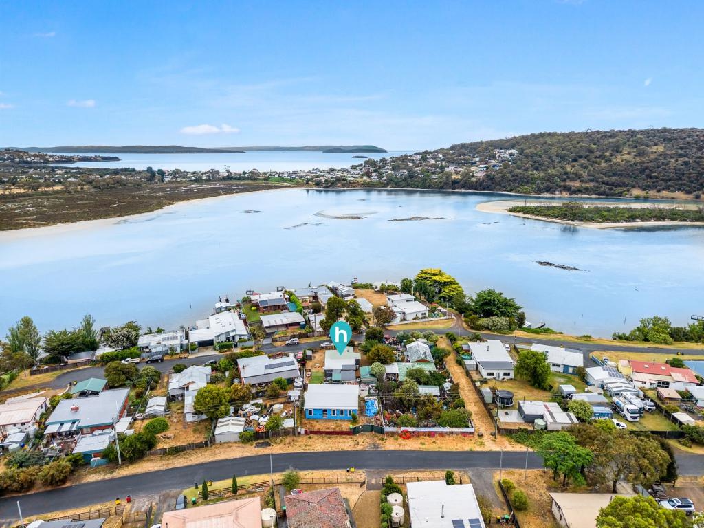 18 Esplanade, Carlton River, TAS 7173